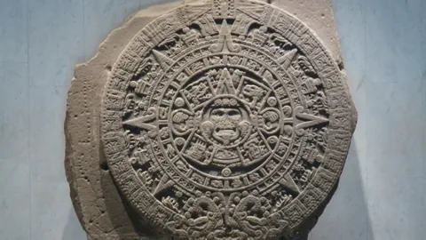 快船14赛季连胜突破五成胜率，两战篮网狂揽91分，刷新联盟最长连胜纪录